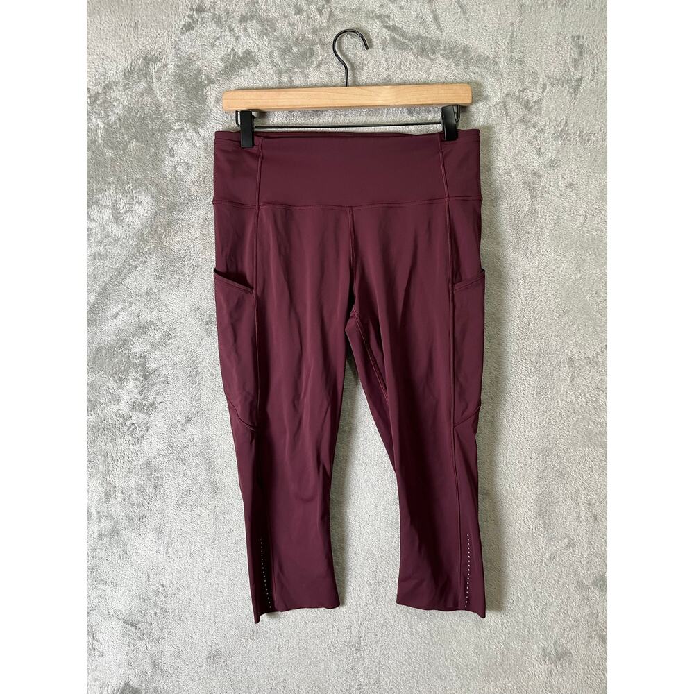 Lululemon Fast & Free Crop II *Nulux 19"
Dark Adobe Size 10 Running Track